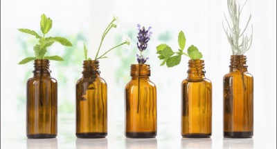 QUÁ TRÌNH SẢN XUẤT TINH DẦU THIÊN NHIÊN NHƯ THẾ NÀO ?